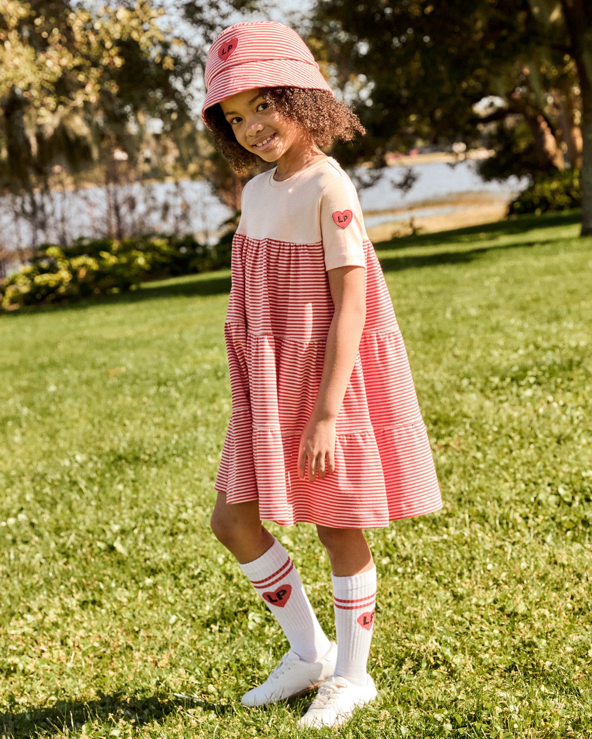 LP Heart Play Knee Sock